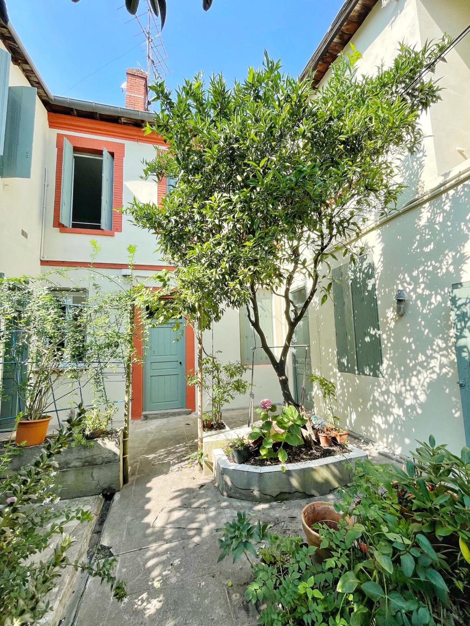 Le Petit Robert - Centre - Calme Toulouse